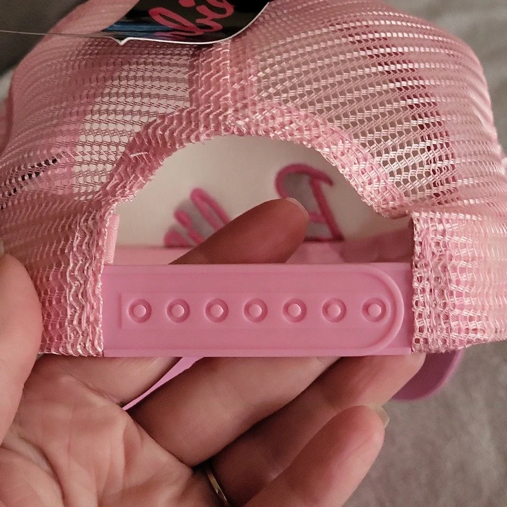 Barbie Hat 🩷 - Picture 5 of 8